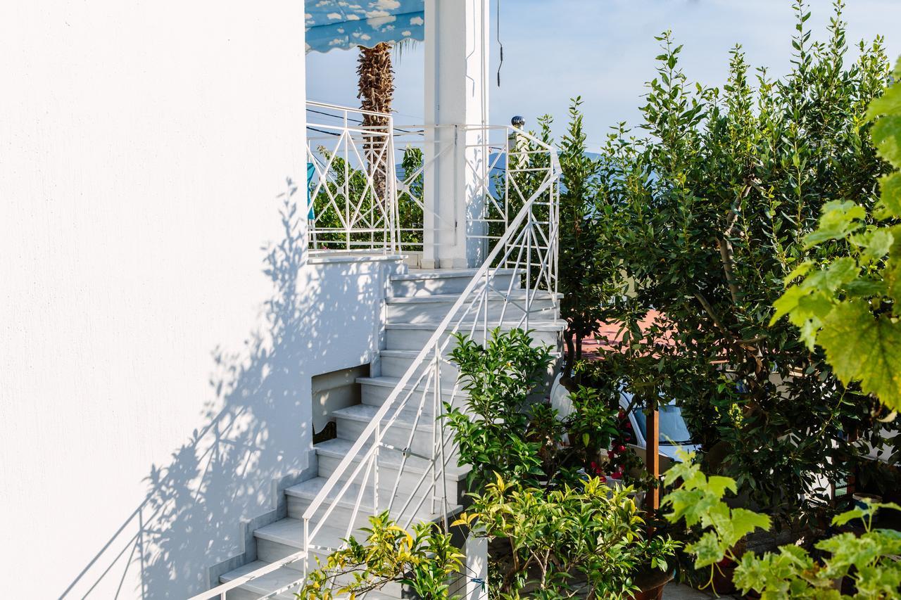 Μeltemi Aparthotel Glífa Buitenkant foto