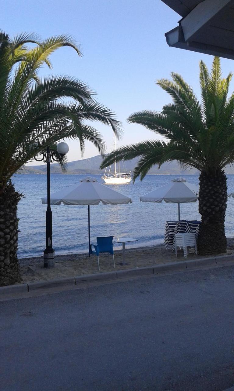 Μeltemi Aparthotel Glífa Buitenkant foto